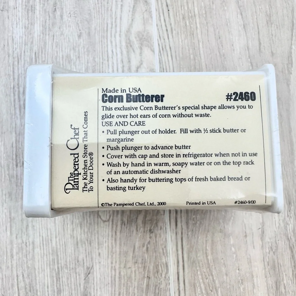 Pampered Chef Corn On The Cob Butterer Butter w/plunger Made in USA Sealed New